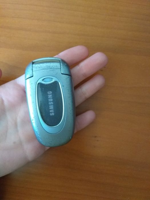 Telemóvel antigo Samsung
