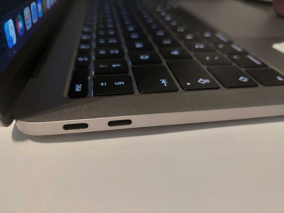 Macbook 13 Pro A1708 / Nowy Lombard / Częstochowa