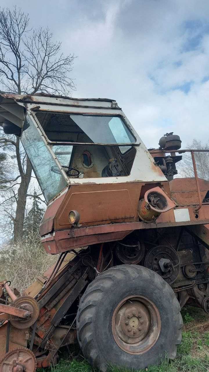 Комбайн Нива СК-5