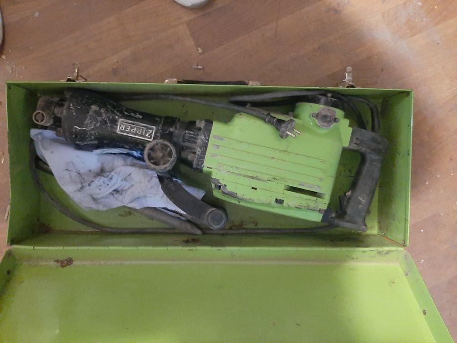 Відбійний молоток Оренда