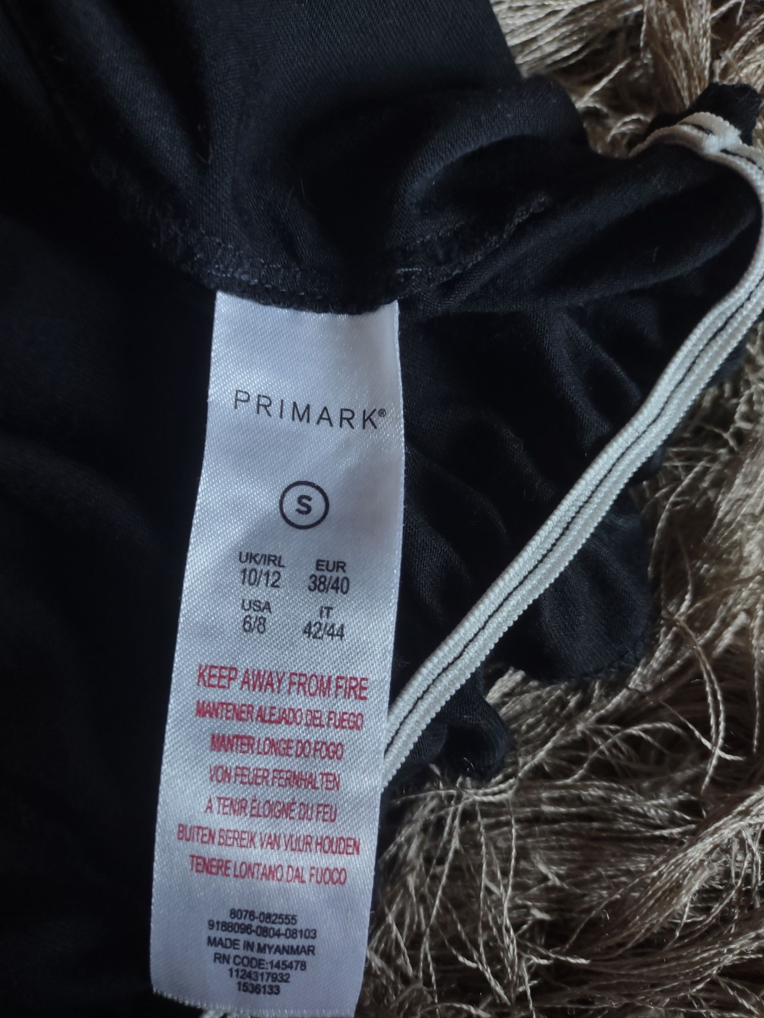 Mega okazja ! Super  bluzeczka  top  stanik  Primark   S