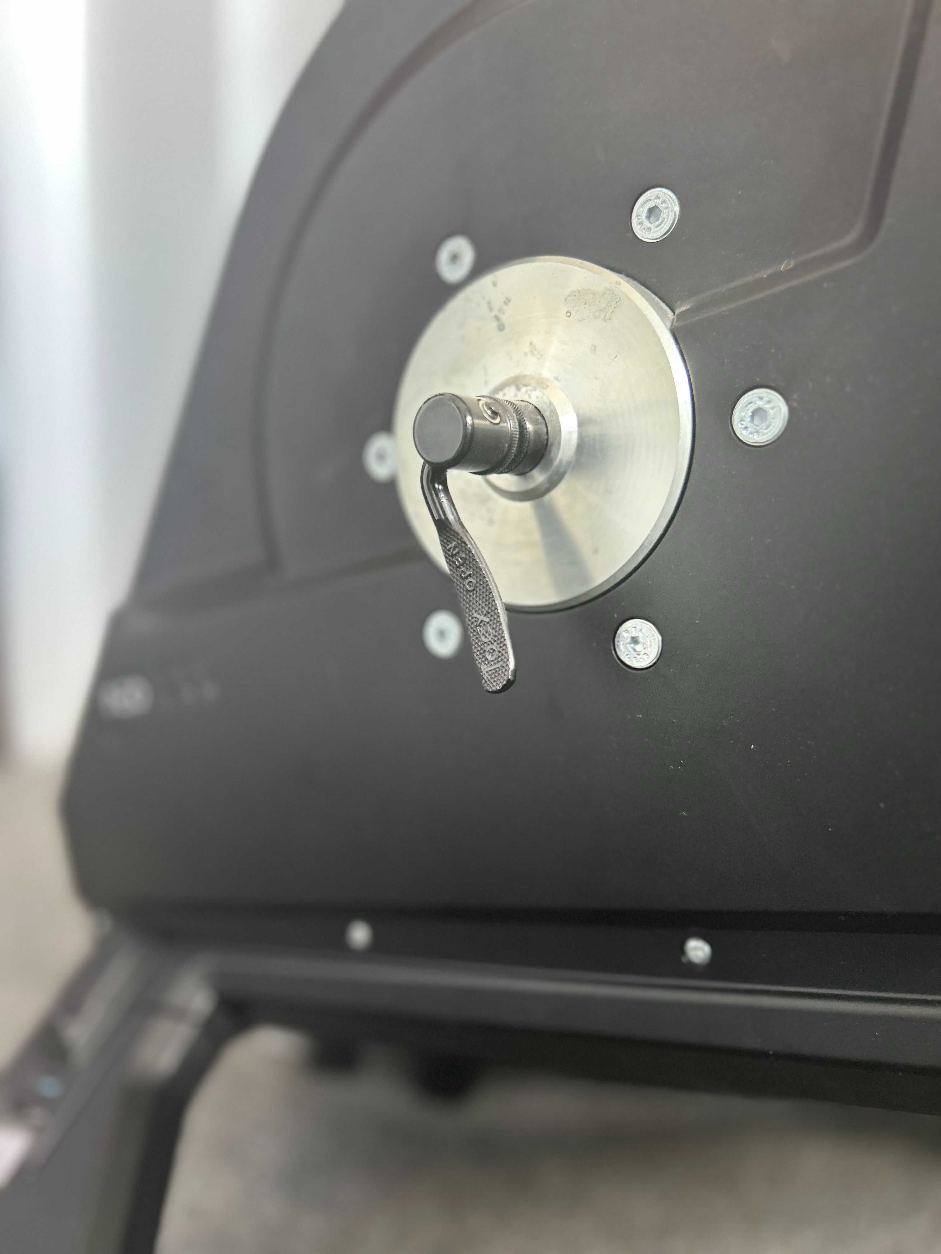 Zestaw: Trenażer Tacx NEO T2800 + NEO Track + Motion Plate - Stan bdb.