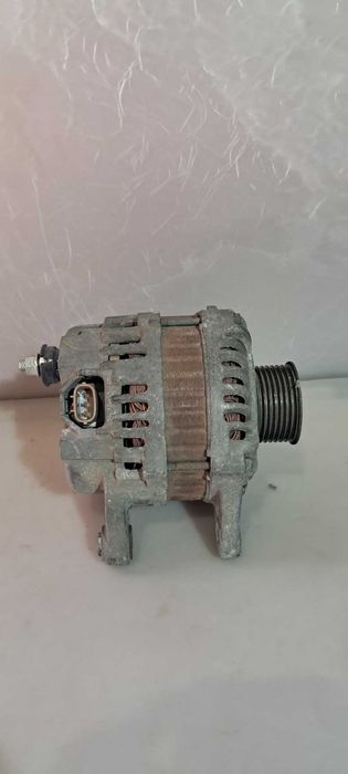 Nissan Versa Note 13-19 1.6 Генератор / Нисан Верса Нот