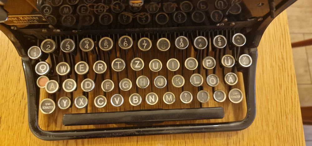 Maszyna do pisania Continental
