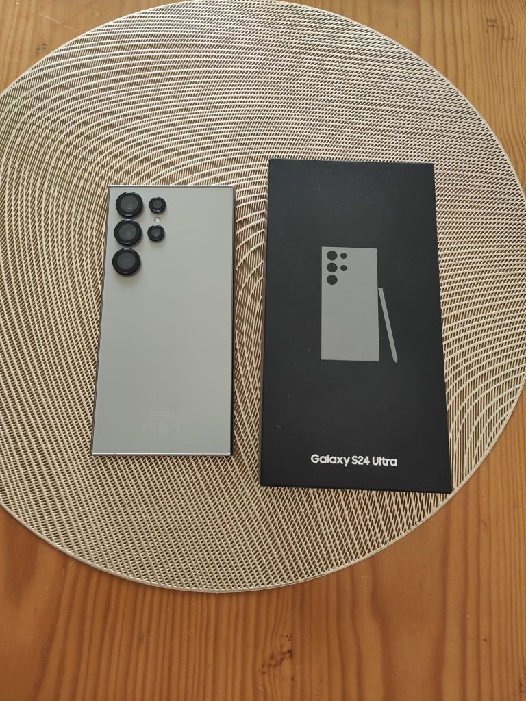 vendo Samsung S24 Ultra Com um mês e meio de comprado