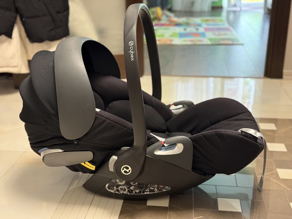 Автолюлька Cybex Cloud Z I-Size + база Isofix
