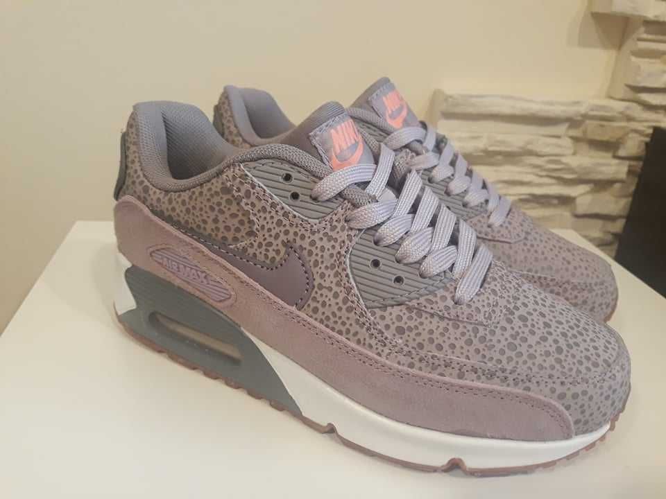 Nike WMNS Air Max 90 Premium rozm.37,5cm(dł.wkł.23cm)