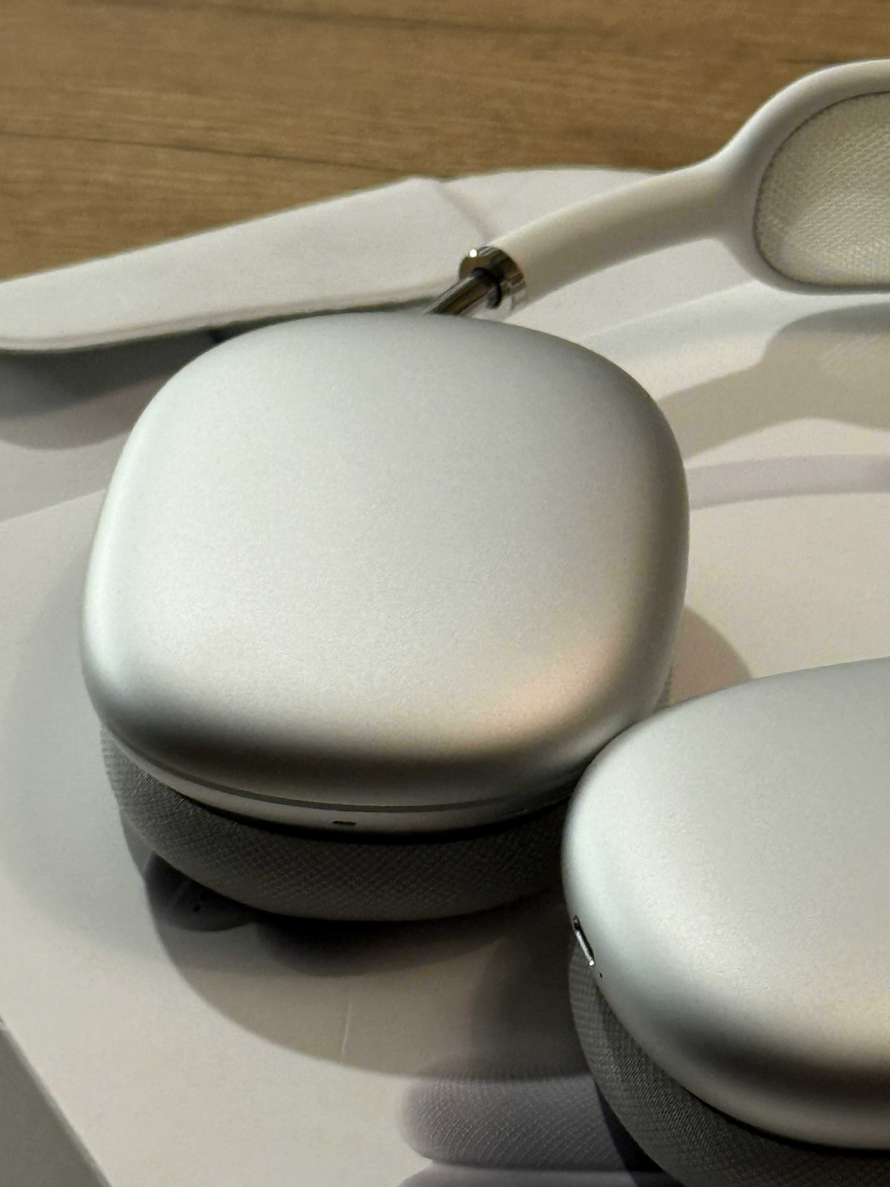 Airpods MAX , oryginalne, faktura fv zakupu media markt