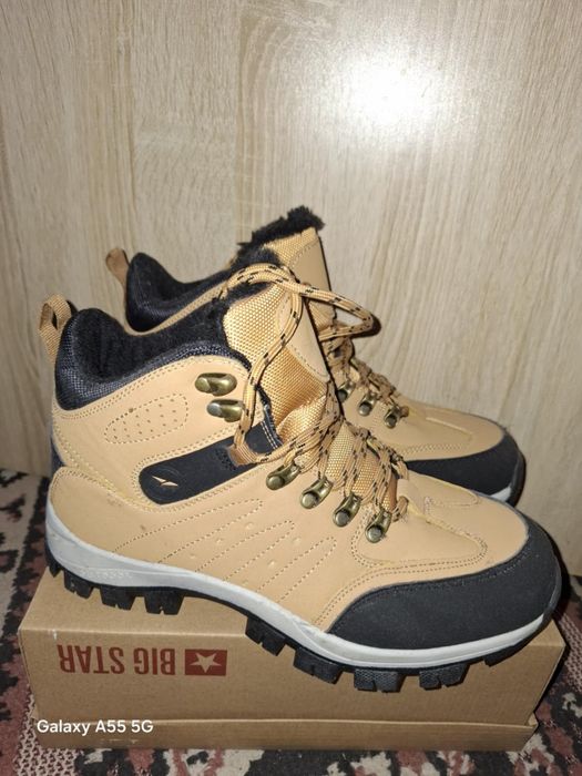 Buty zimowe sportowe