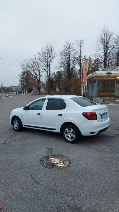 Продам хорошее свежее авто не дорого. Рено Логан г/б