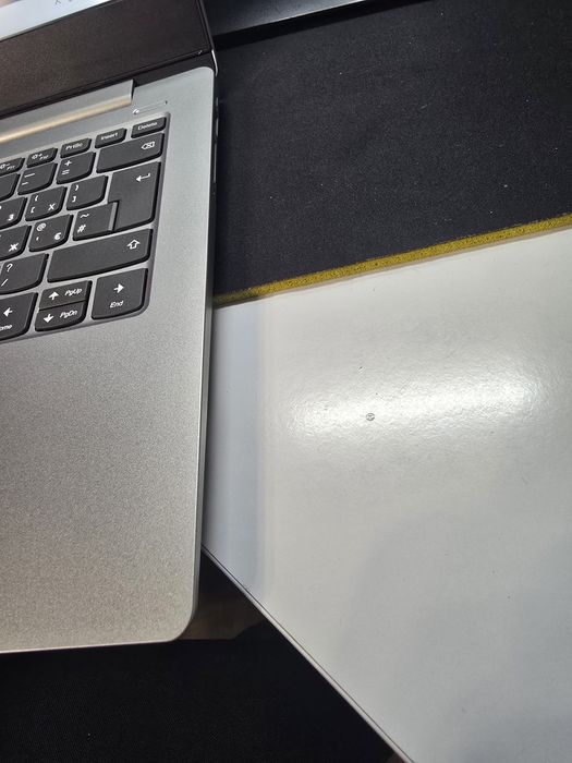 ‼️Lenovo 330S‼️ i3-8130/DDR4-12/NVME-256/FHD-IPS/ Батарея 4 години