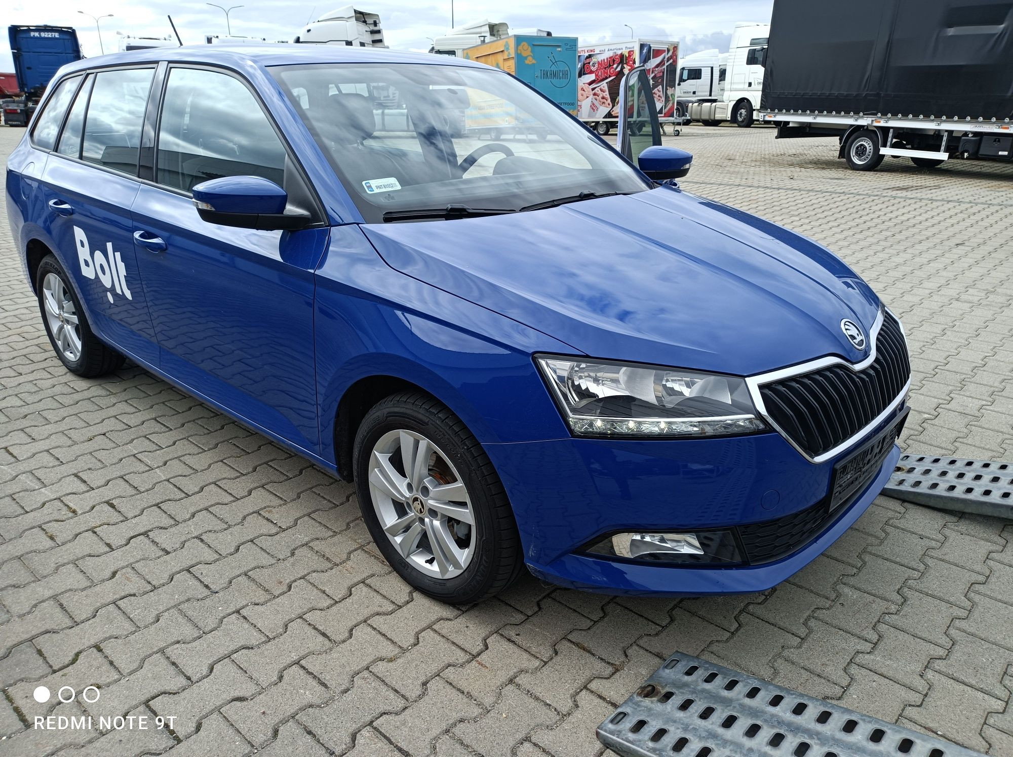 Wynajem aut Uber Bolt Nowa Fabia III 1.0 gaz Taxi Kombi z LPG FreeNow