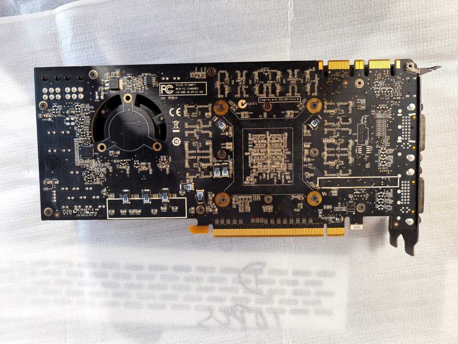 Відеокарта GTX465