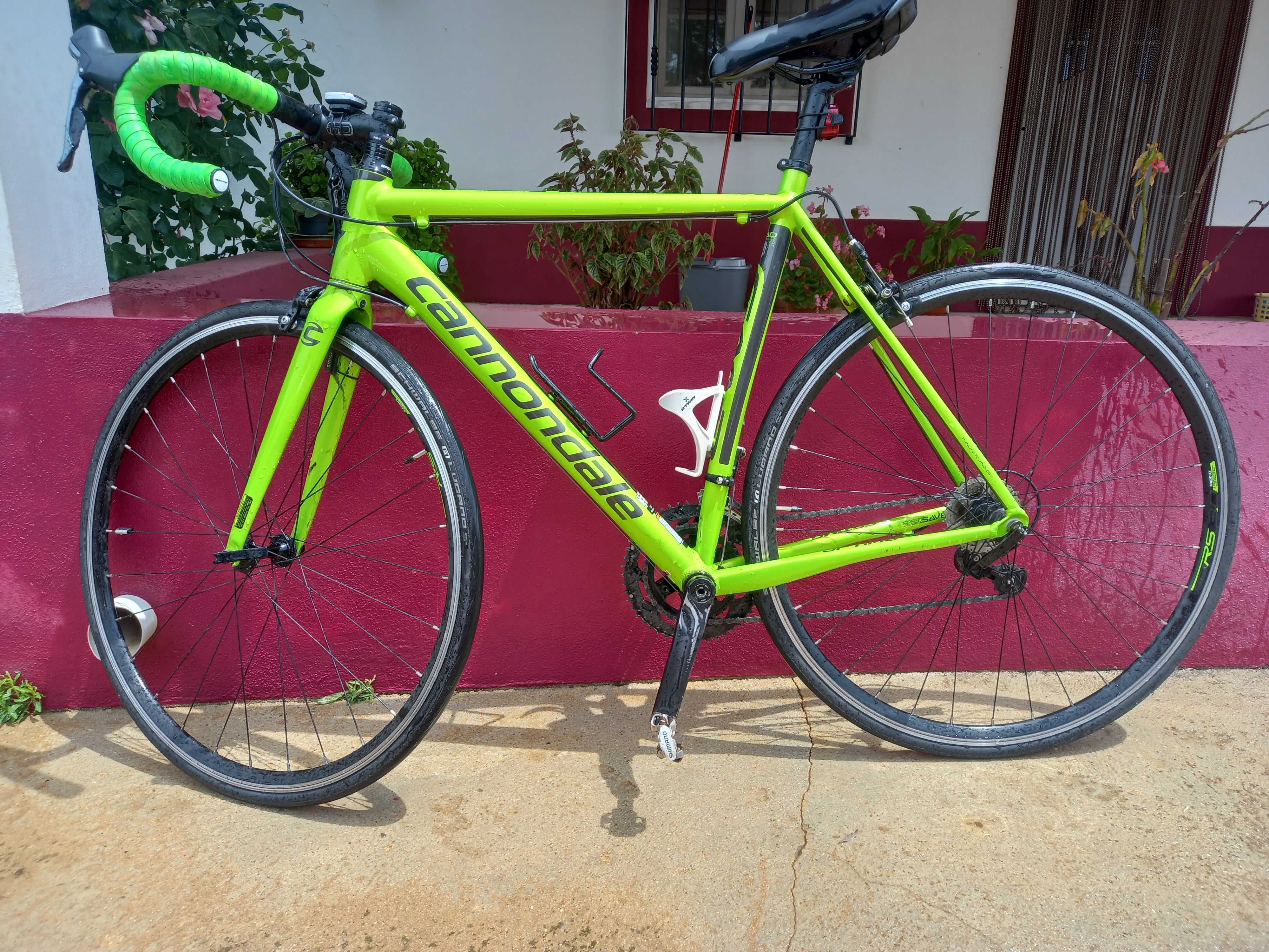 Bicicleta de corrida Cannondale