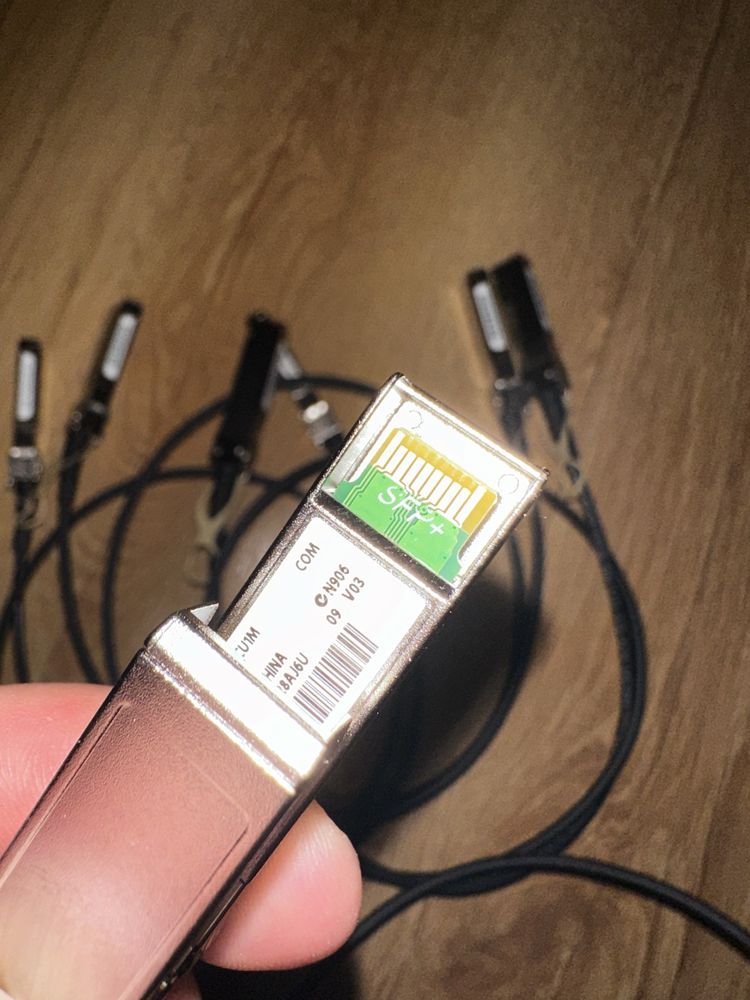 Kabel dac Cisco Twinax SFP+ SFP-H10GB-CU1M COPQAA4JAB