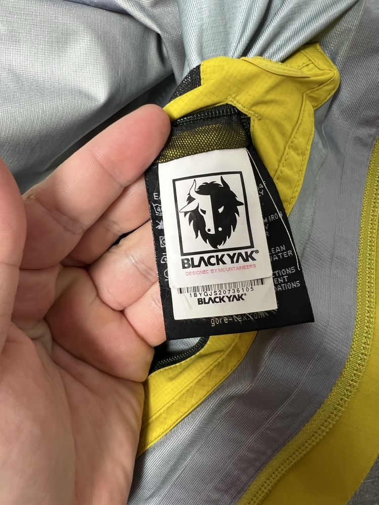 Мембранна куртка Black Yak Gore-Tex вітровка Gorpcore