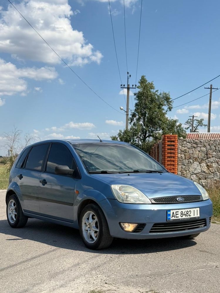 Продам Ford Fiesta 1.4