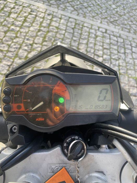 (Redução de preço) Ktm Duke 690