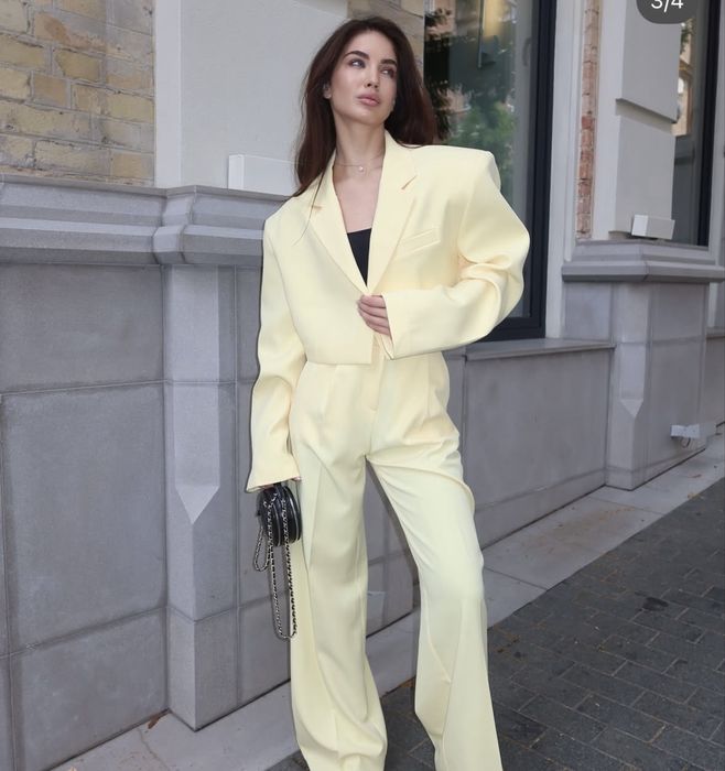 Вкорочений жовтик піджак бренду choco choco