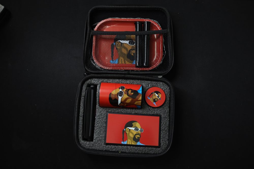 Zestaw palacza CBD / box prezentowy / walizka z wyposażeniem