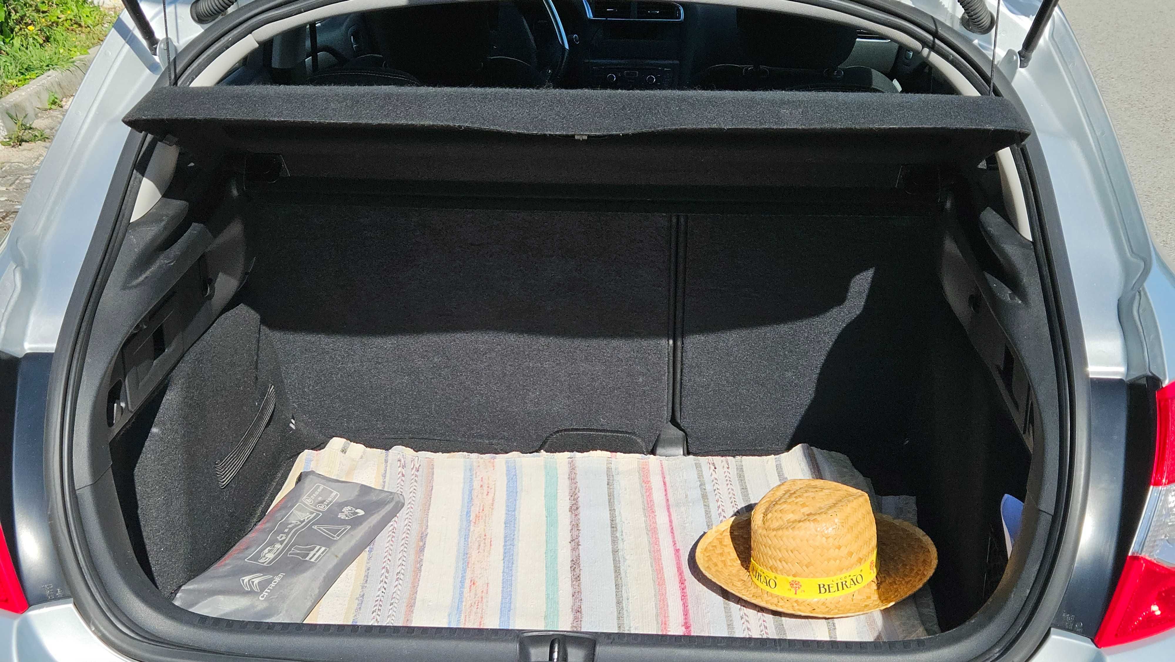 Citroen C4 1.6 e-HDI 113cv de 2013 com 160 000km [Preço negociável)
