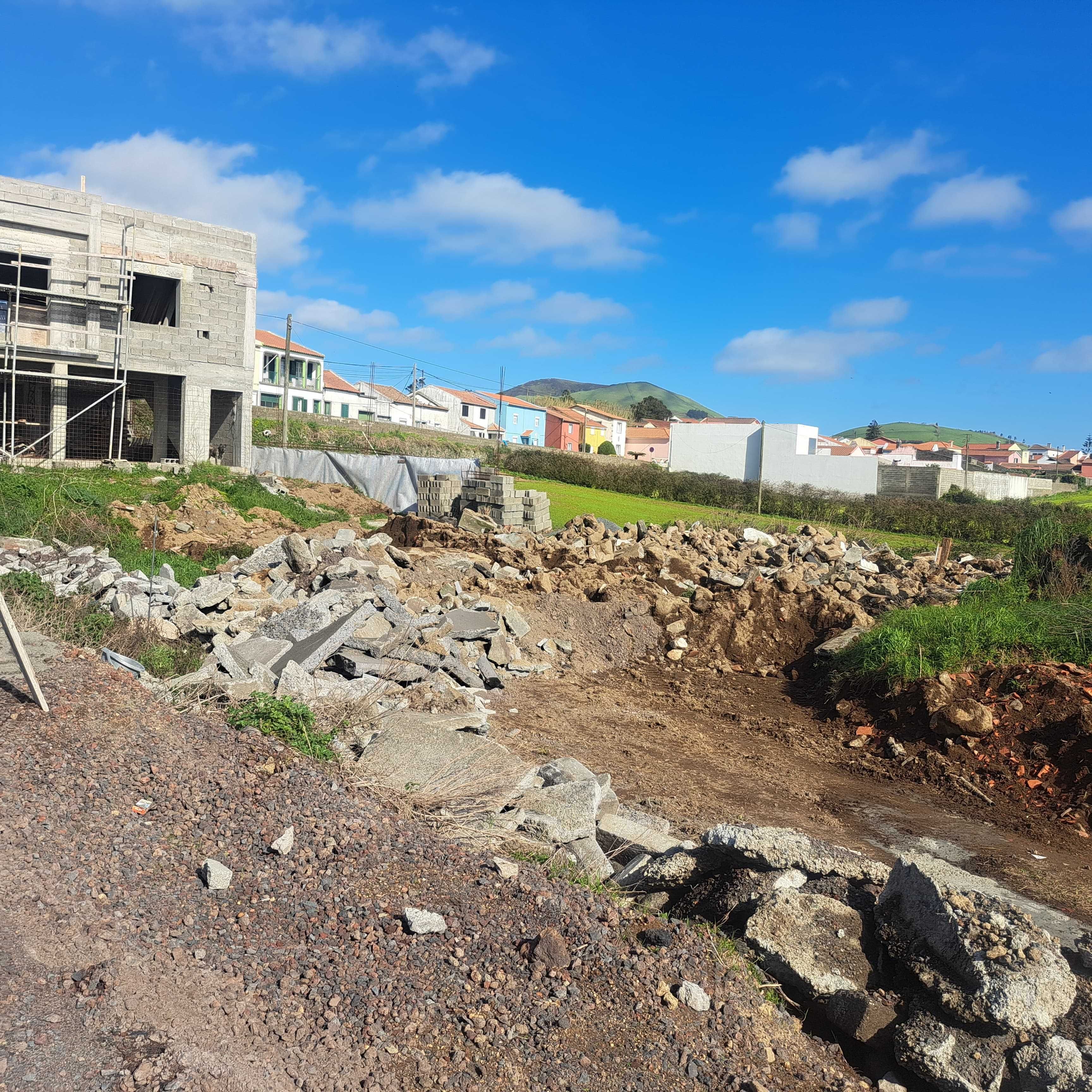 Lote com Projeto aprovado- Arrifes, Loteamento das Colmeias - 407 m2
