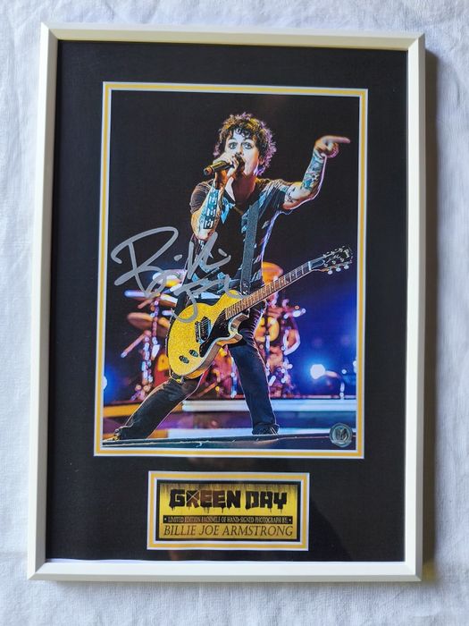 Moldura Green Day Billie Joe Armstrong com Autógrafo (A4)