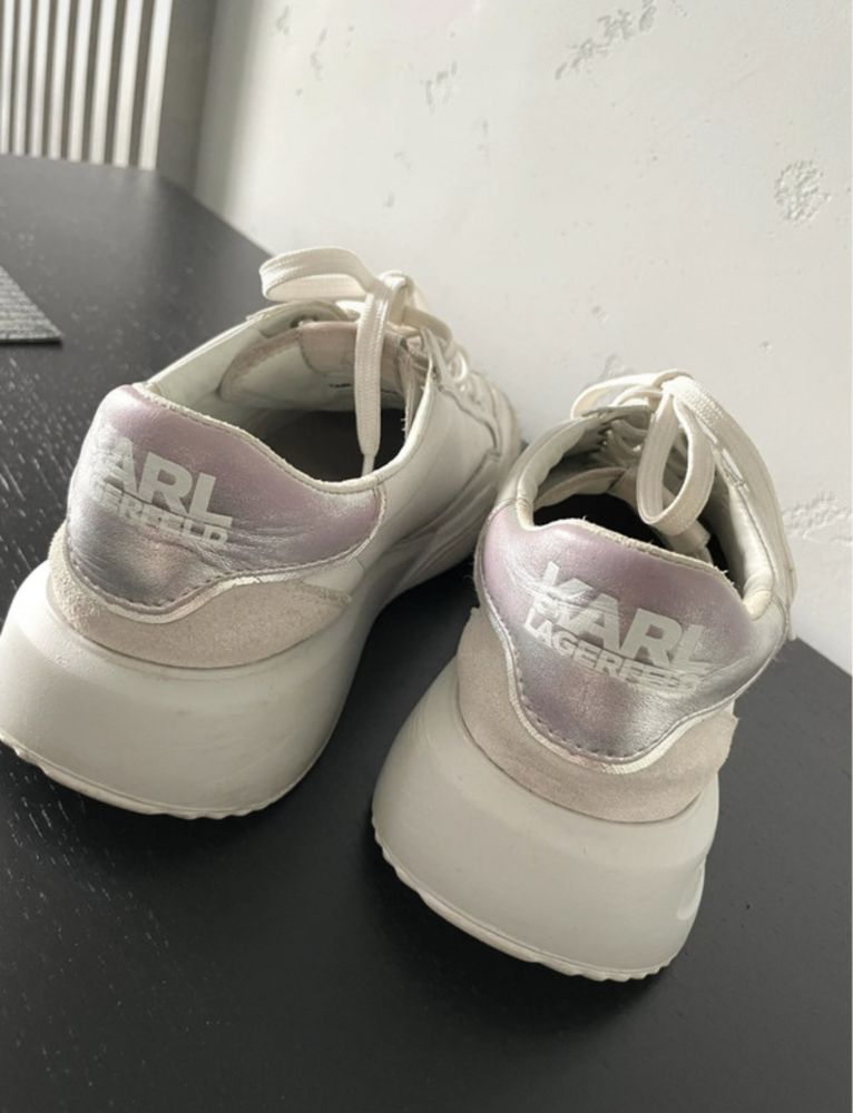 Karl Lagerfield sneakersy r.37 Kapri Run białe