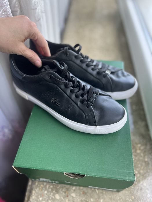 Черевики,кросівки, кеди lacoste