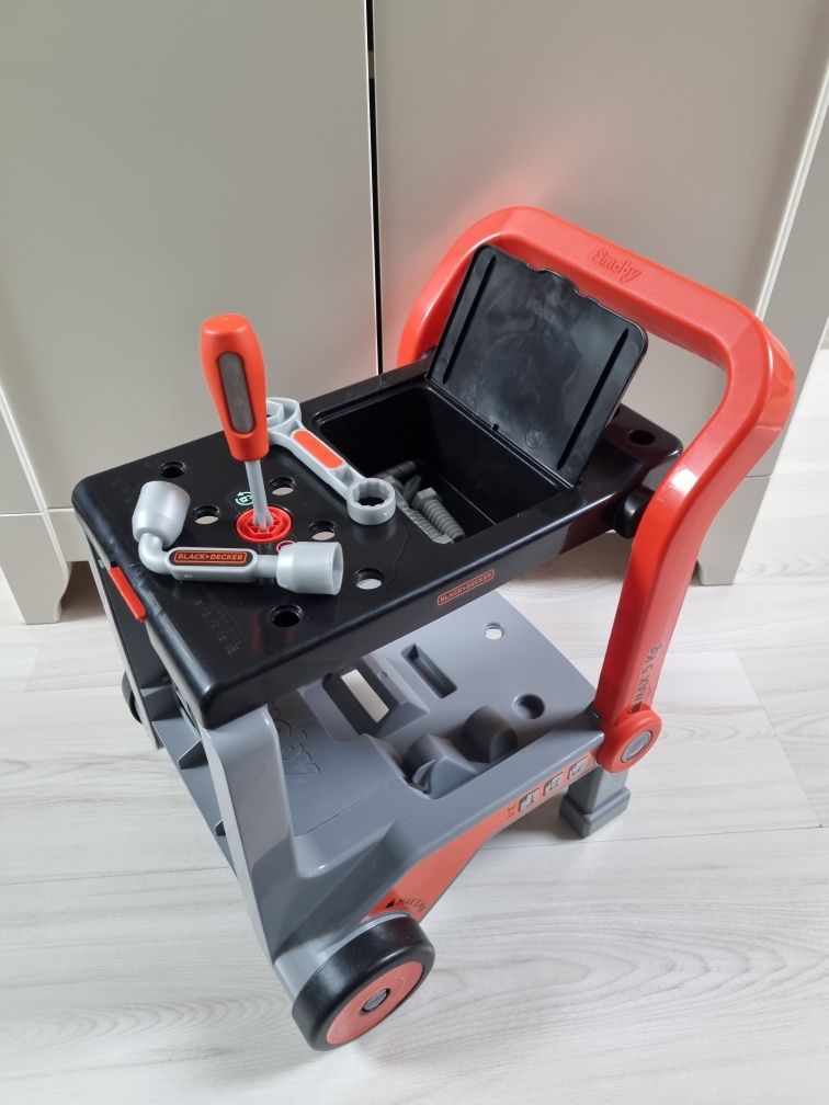 Wózek majsterkowicza Smoby warsztat skrzynka narzędzia Black Decker