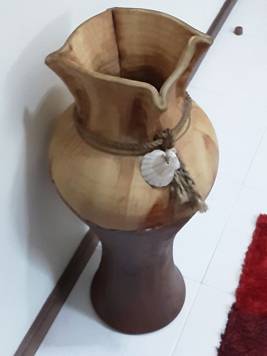 Jarrão em barro 70 cm altura