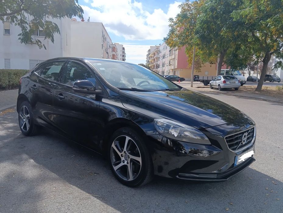 Volvo V40 2.0 D2 Momentum Eco