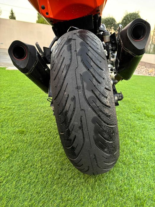 kawasaki Z1000 Laranja