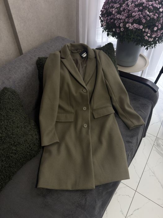Оливкове хакі зелене пальто розмір с м