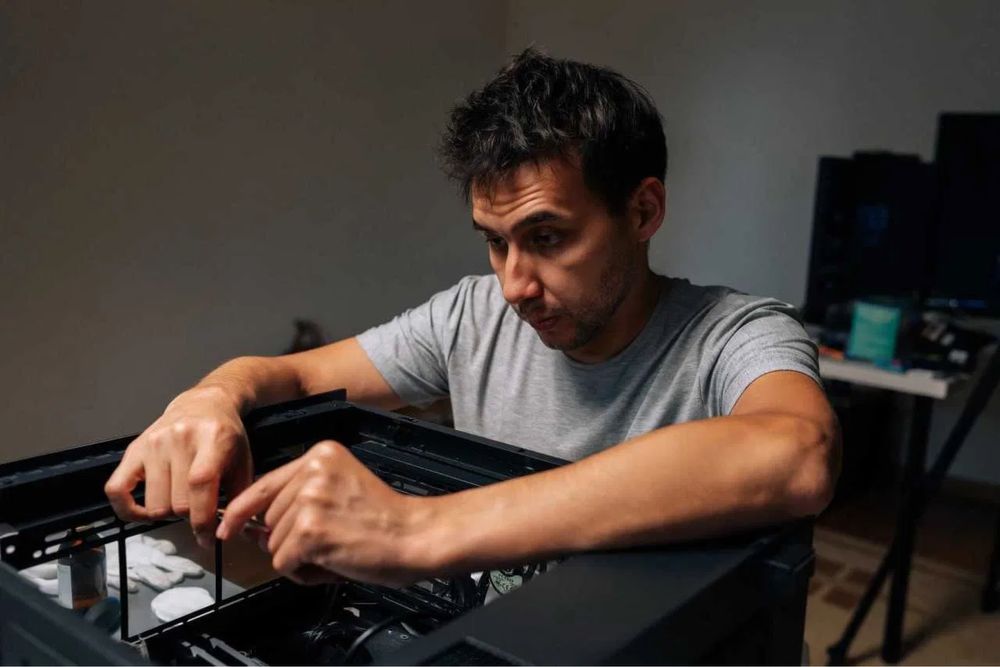 Обслуговування і ремонт ПК, телевізорів і кавомашин