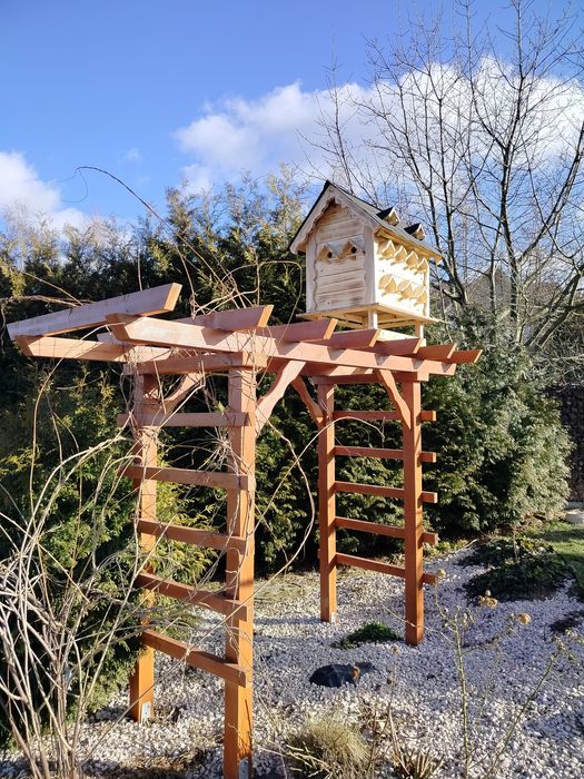 Karmnik budka dla ptaków domek lęgowy ptasi