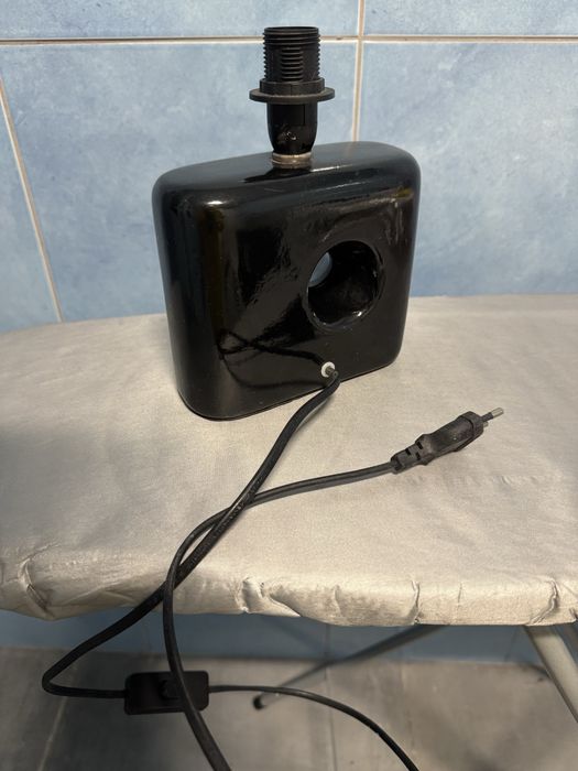 Candeeiro sem abajur preto