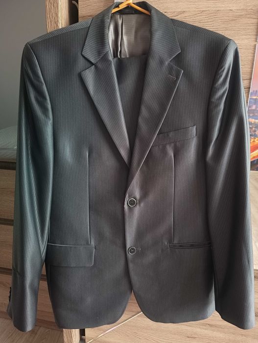 Garnitur męski na 176