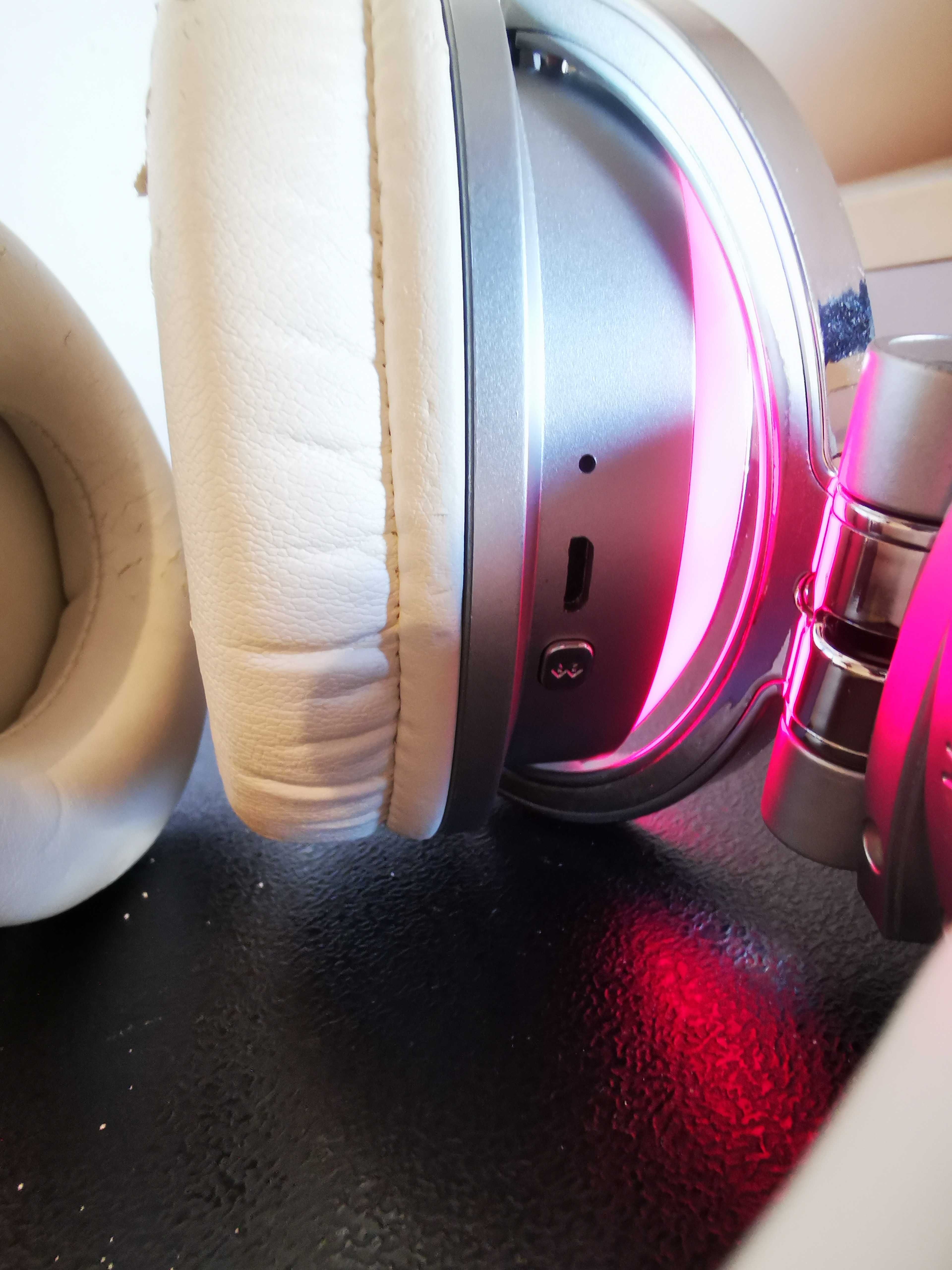HEADPHONES CATHEADPHONES bluetooth ou com fio, carregamento usb