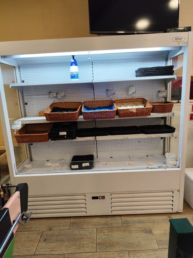 Vendo recheio de mini mercado