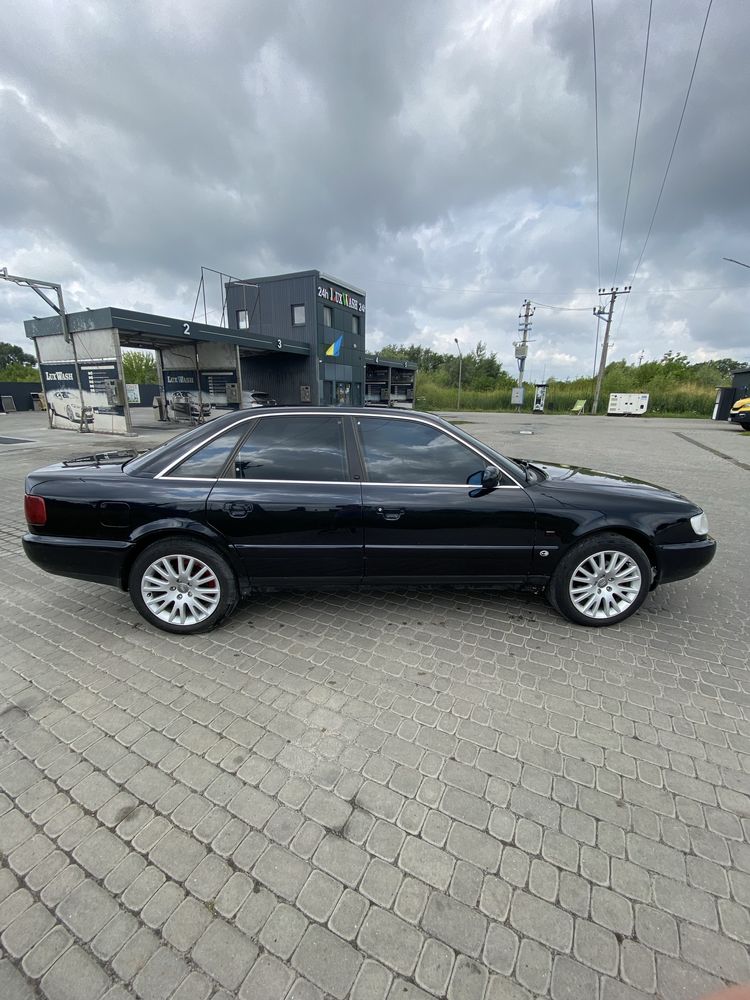 Audi A6 C4 1995
