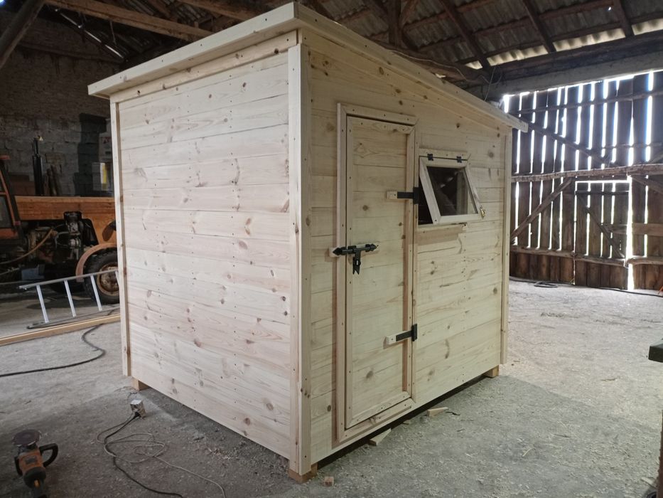 Kurnik zamówienia na luty.