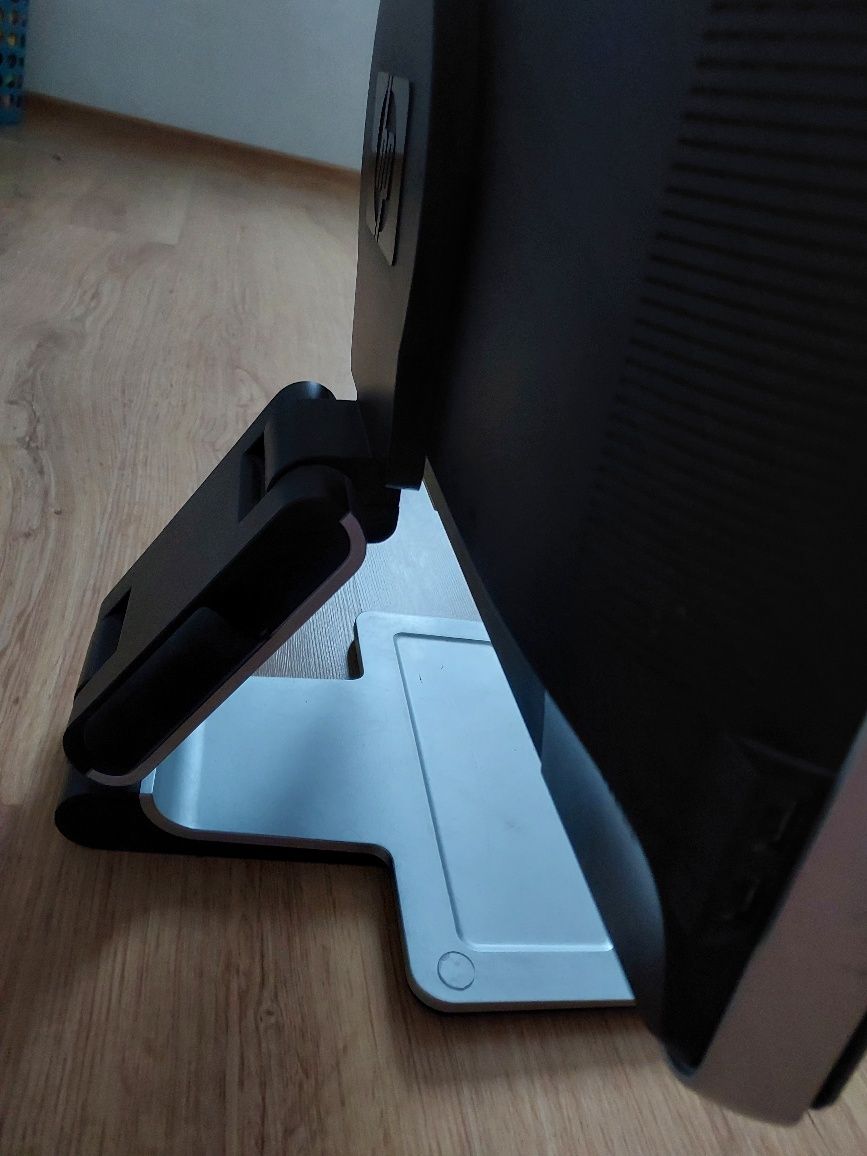 Monitor  HDMI hp