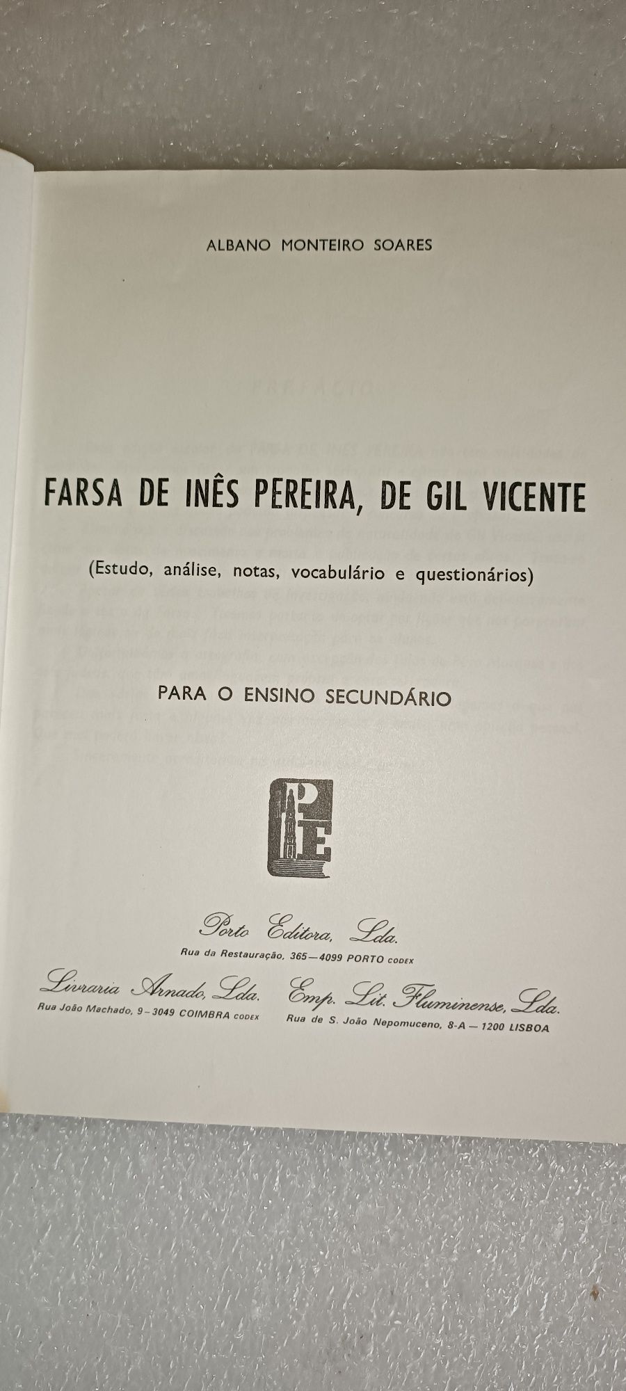 Antigo Livro Escolar Farsa de Inês Pereira, autor Gil Vicente