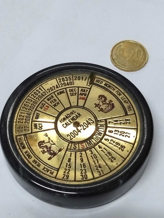 Calendário de Bolso perpétuo 2004 a 2043