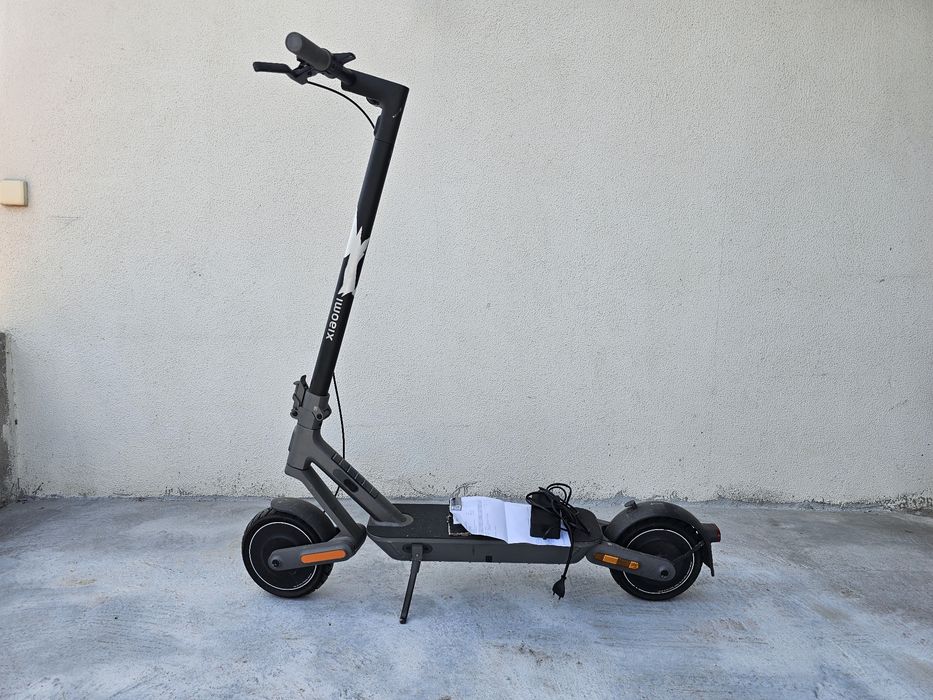 Trotine xiaomi ultra 4 pro pouco uso e com garantia