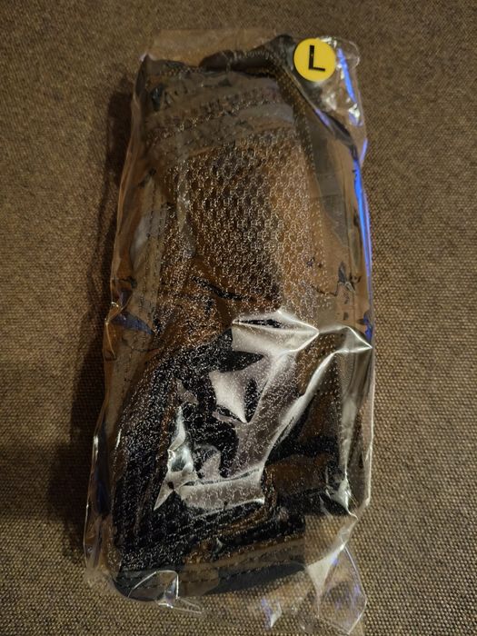 Temblak siatkowy Deluxe rozmiar L