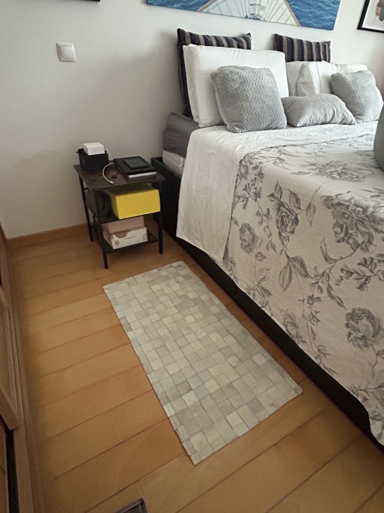 Conjunto de 3 Tapetes Laterais em Pele Natural – Ideal para Quarto