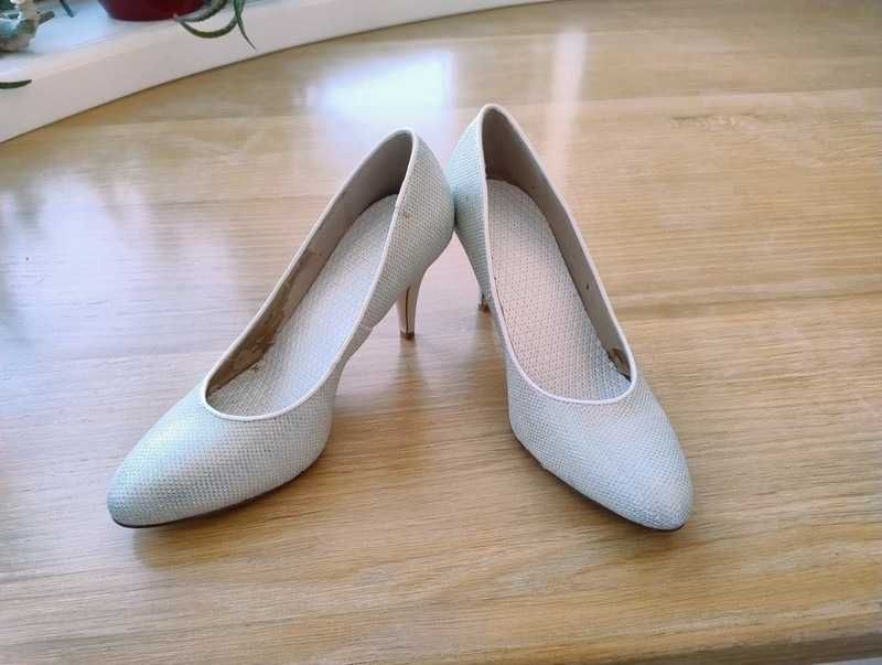 Buty ślubne, imprezowe 38