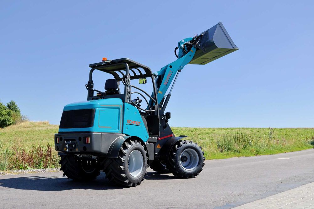 Ładowarka kołowa Schmidt 4350A Nowa 4x4 miniładowarka  2 tony NOWOŚĆ
